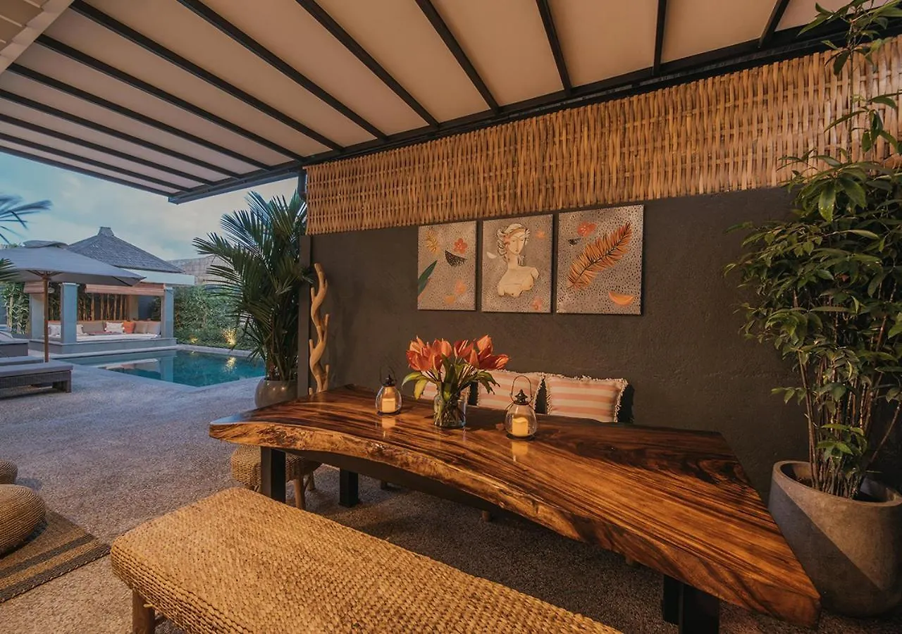 Villa Bloom 5 Close To The Beach Private Pool 3 Bedrooms 3 Bathrooms Seminyak 0*,  Indonesien